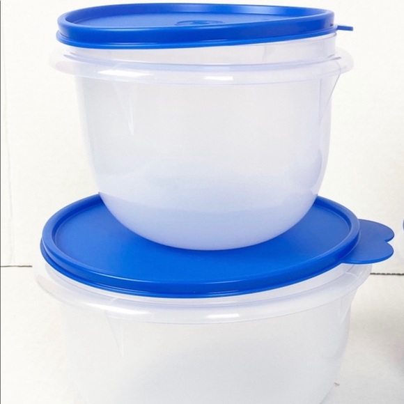 New !!! Tupperware 2 new mixing bowl
